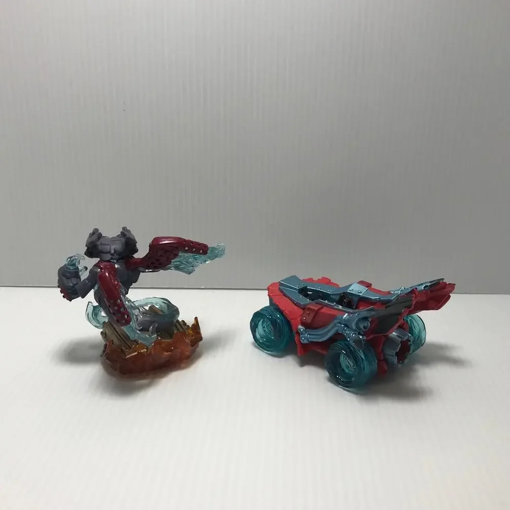 2015 Activision Skylanders Superchargers Spitfire & Hot Streak